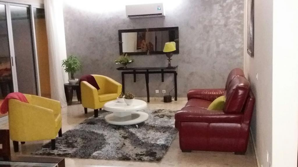 Maison Katia Abidjan Kültér fotó