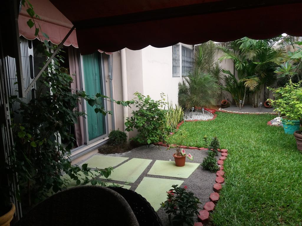 Maison Katia Abidjan Kültér fotó