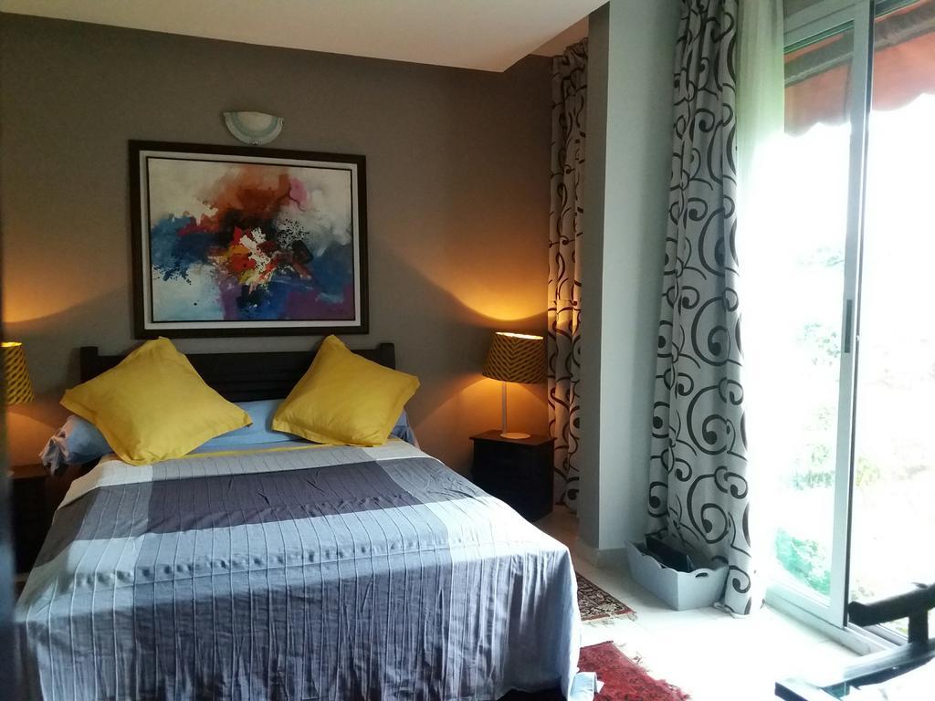 Maison Katia Abidjan Kültér fotó